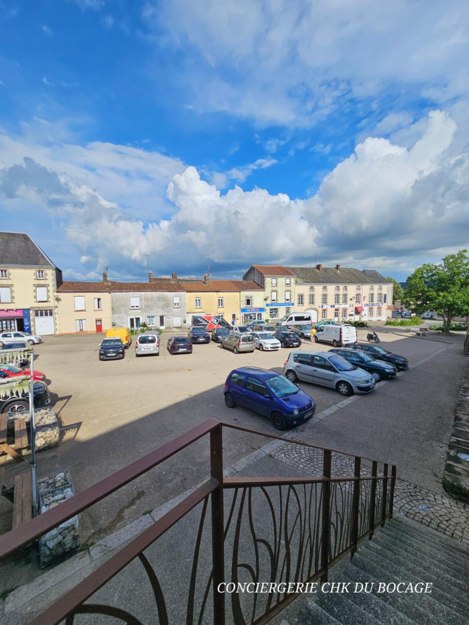 Le Qg Des Epesses A 5 Min Du Puy Dufou Villa Les Epesses Exterior photo